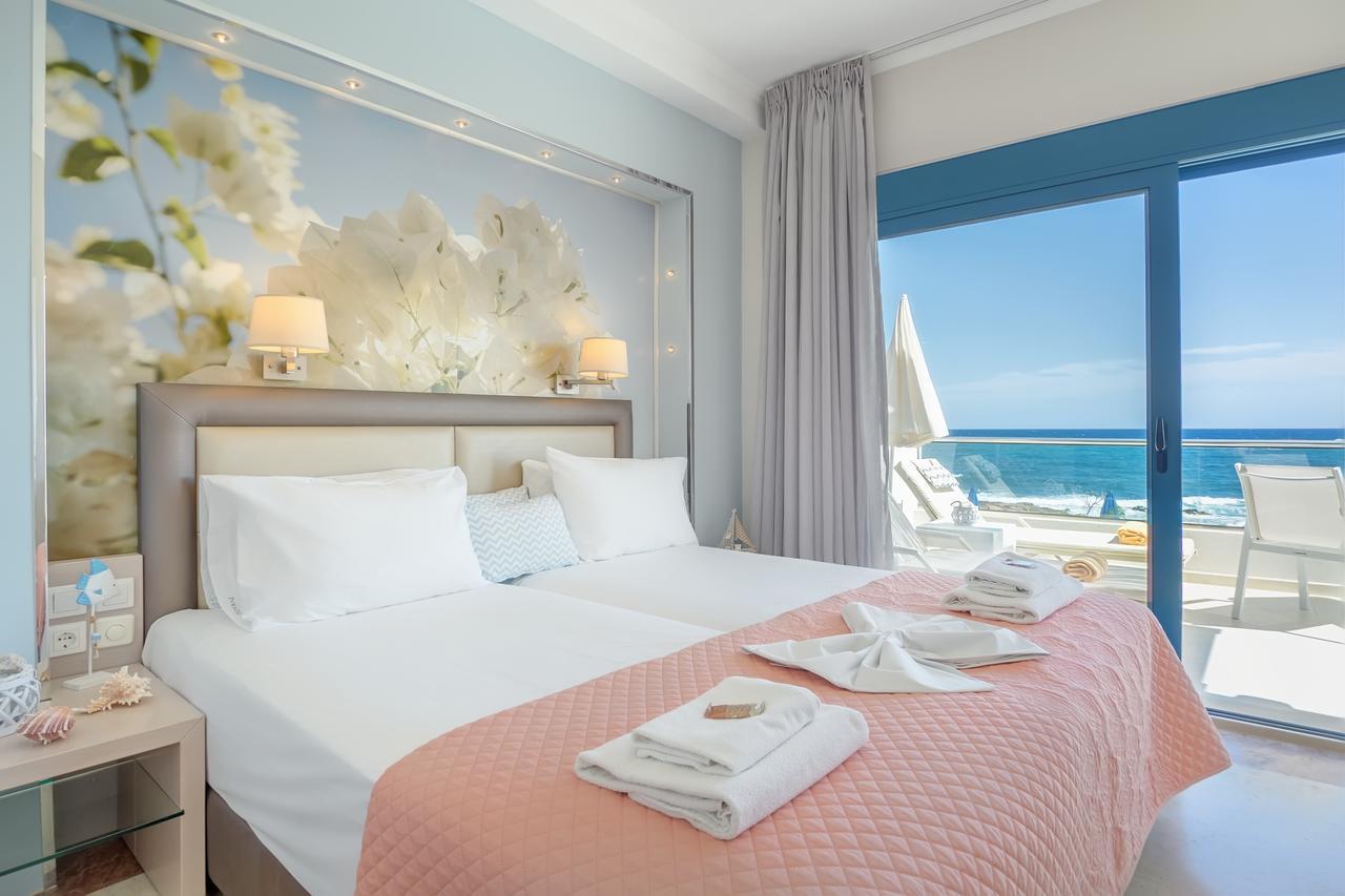 Pyrgos Beach Hotel Apartments Malia Esterno foto