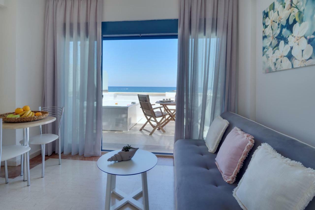 Pyrgos Beach Hotel Apartments Malia Esterno foto