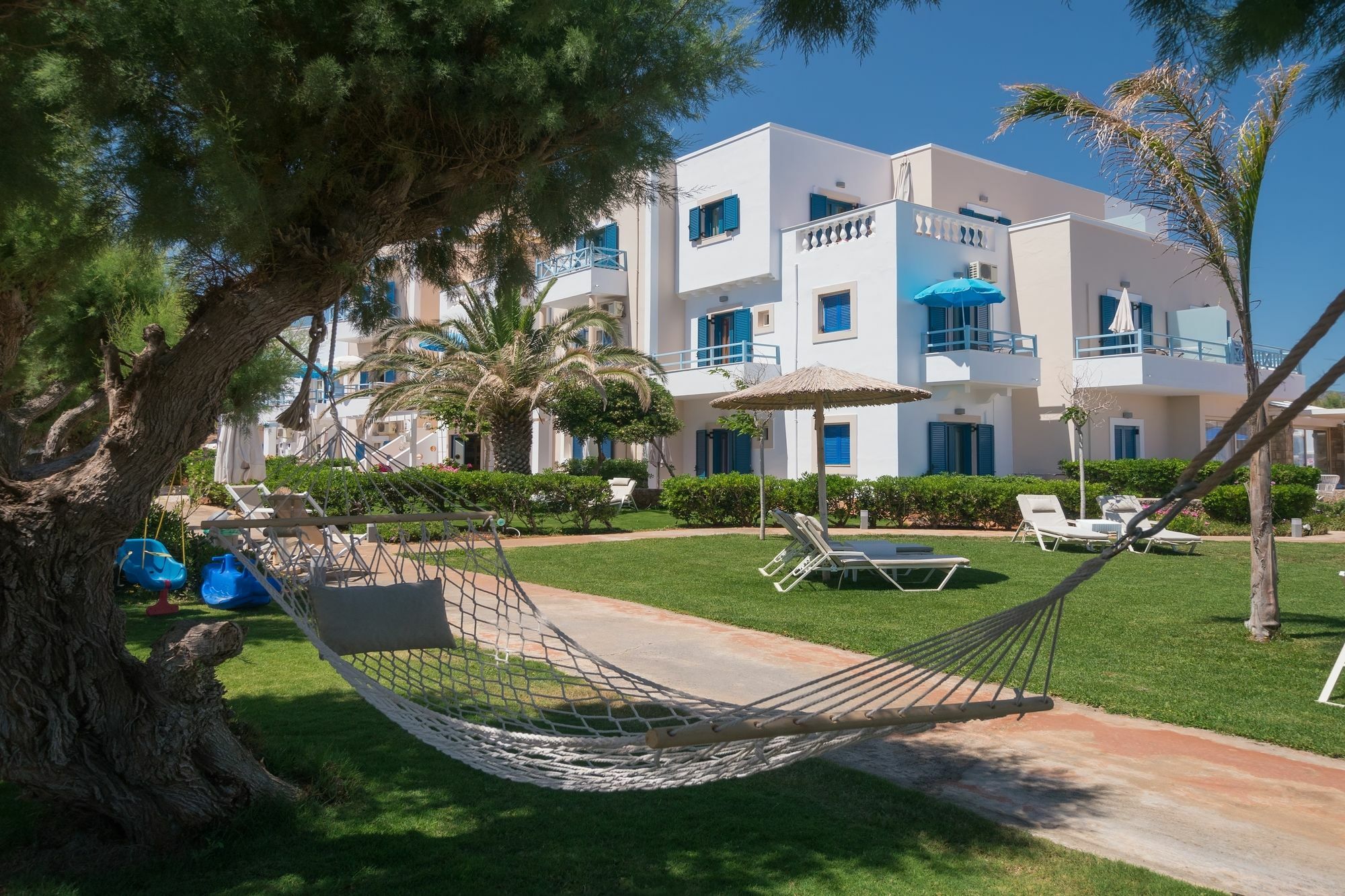 Pyrgos Beach Hotel Apartments Malia Esterno foto