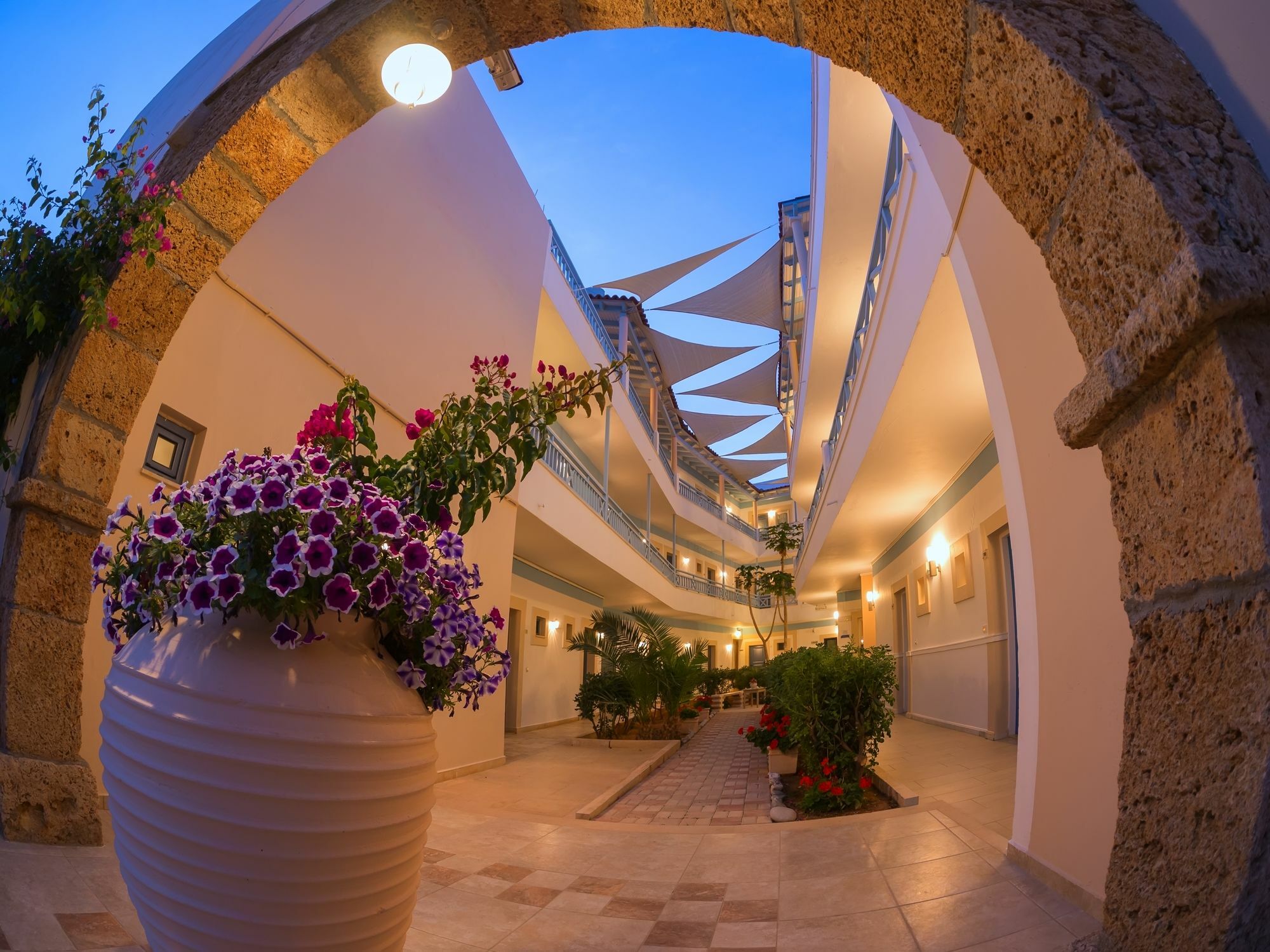 Pyrgos Beach Hotel Apartments Malia Esterno foto